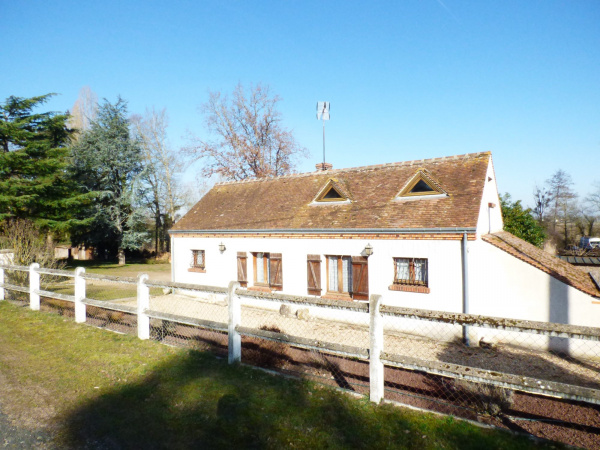 Offres de vente Maison Guilly 45600